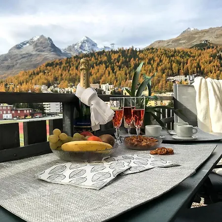 Apartment Swissme - 100qm - Balkon - 2 Baeder - Parkplatz - Fussbodenheizung
